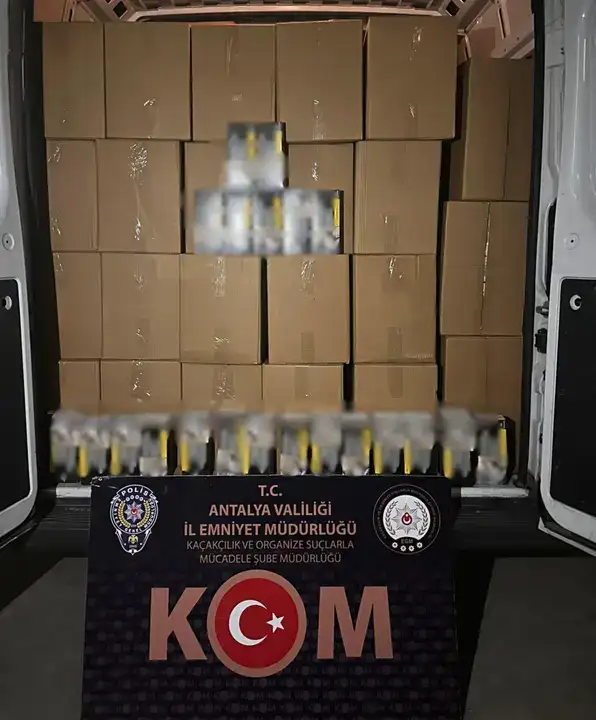 Tarihi Eserden Papağanlara Antalya’da Kaçakçılara Darbe 10